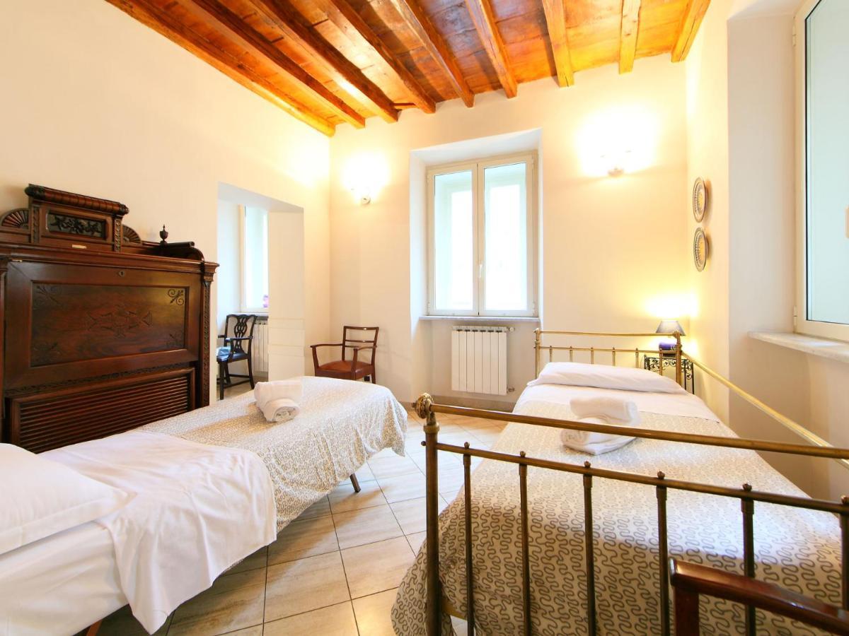 Apartment Vittorio Emanuele By Interhome Рим Екстериор снимка