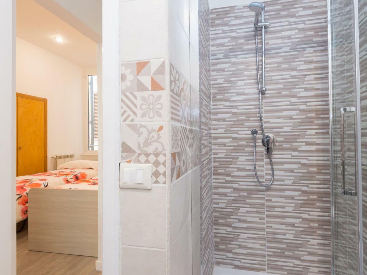 Apartment Vittorio Emanuele By Interhome Рим Екстериор снимка